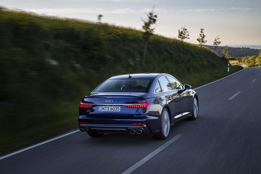  Audi S6 Sedan TDI (C8) 2019 года  (WW) (фото 35 из 69)